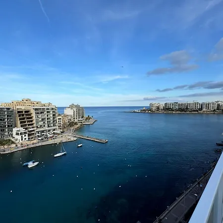 Giuliani Seafront Penthouse 15 Saint Julian's