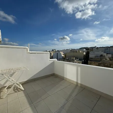 Giuliani Seafront Penthouse 15 Appartamento