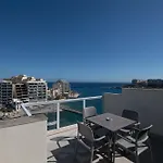 Giuliani Seafront Penthouse 15 Апартаменты *