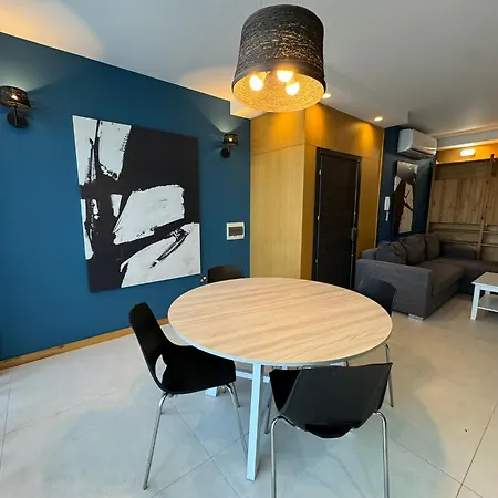 Giuliani Seafront Penthouse 15 Appartement *