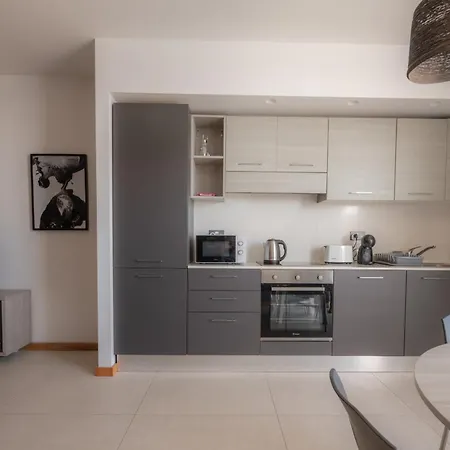 Giuliani Seafront Penthouse 15 Appartamento *