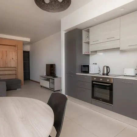 Giuliani Seafront Penthouse 15 Appartamento *