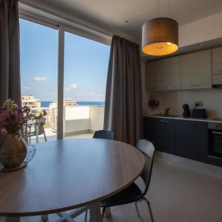 Giuliani Seafront Penthouse 15 Apartment Saint Julian's