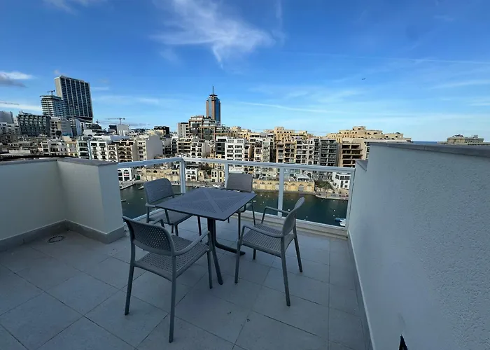 דירה Giuliani Seafront Penthouse 15 *