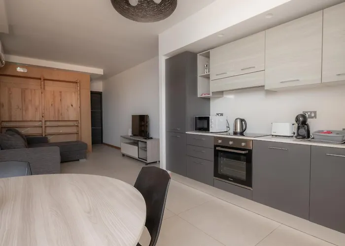 Giuliani Seafront Penthouse 15 Appartamento *